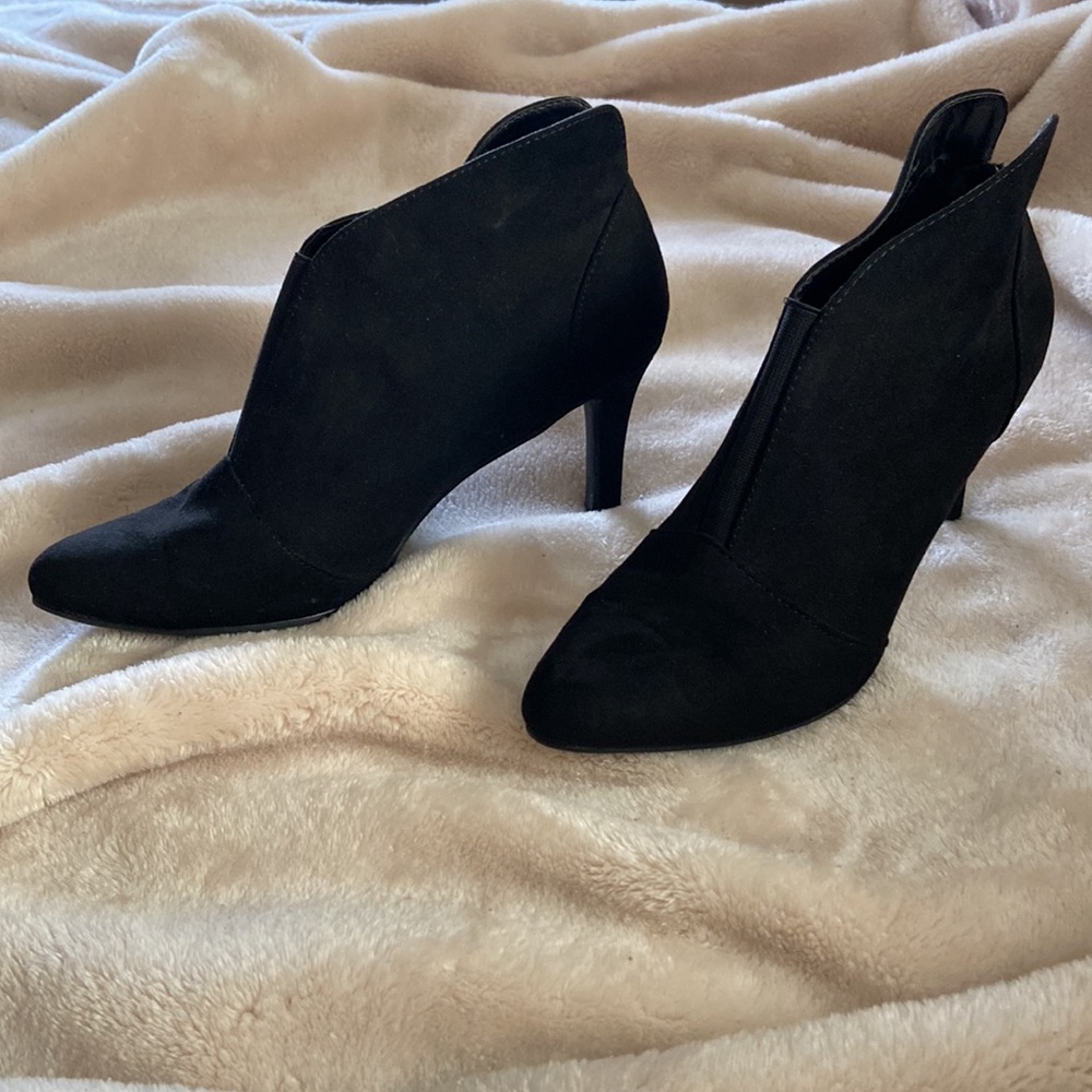 Suede Ankle boots bootie heels